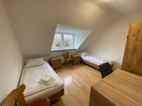 Othman Appartements Groß Buchholzer Straße 16a